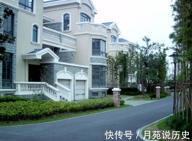 买房子的人|未来10年,离这3个地方的房子会更值钱,李嘉诚等人已点破