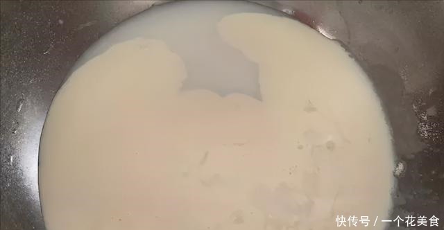 超级简单的小甜品—蛋挞制作方法来了,原材料常见,方法简单