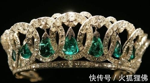 维多利亚女王|她是世界上珠宝最多的女人之一,一颗钻石75亿,英女王甘拜下风