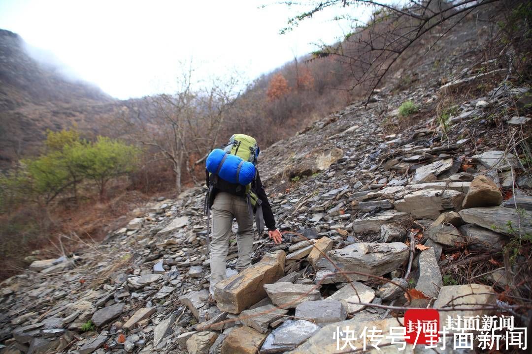 杨涛|十二年追峰路：他为山峰拍“证件照”贡嘎山高度做网名｜图集