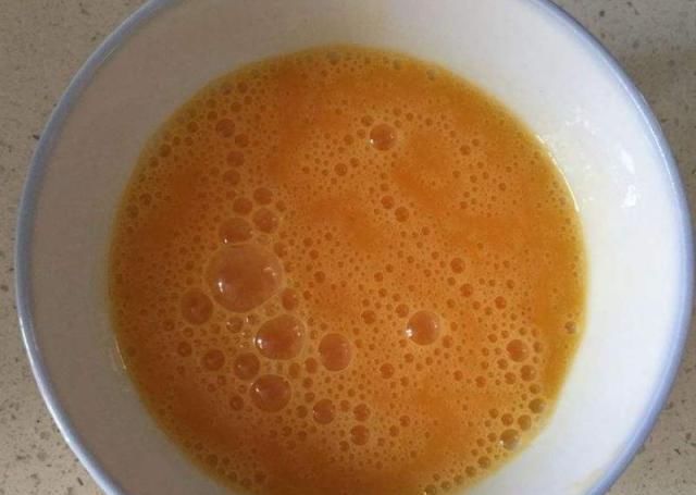 鸡蛋|它的含钙量是牛奶的几十倍,放点韭菜鸡蛋炒一炒,补钙强筋又健骨