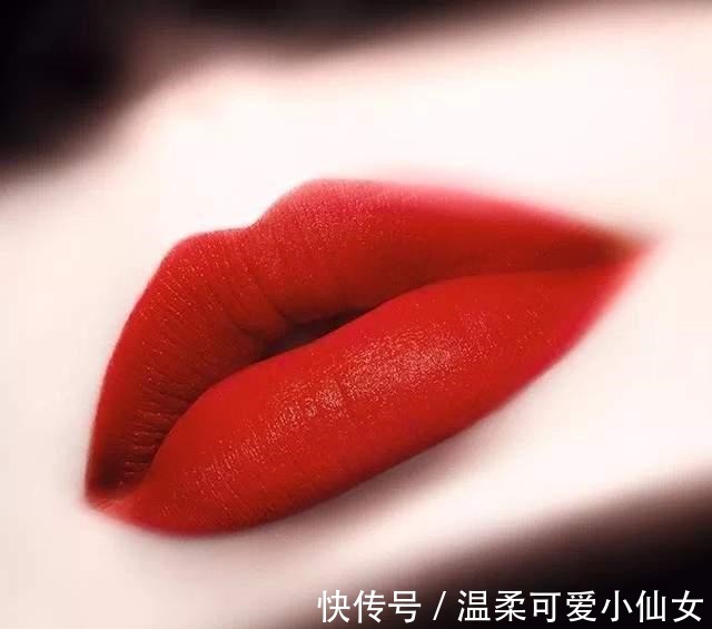 沈梦辰 “口红”不可随便涂！唇形不同画法也不同，原来我一直做错了！