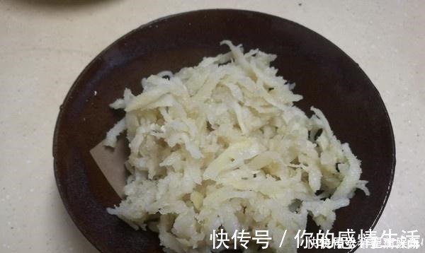 搅拌均匀|他叫“天然泻药”，每三到五吃一点，改善肠道功能，帮助排便