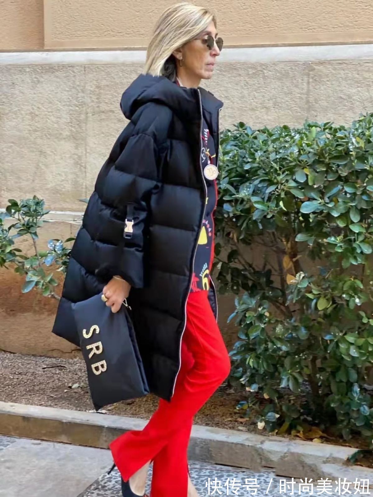 格纹 真正有品味的女人,穿衣都很简洁,看50岁的她穿搭满满高级感