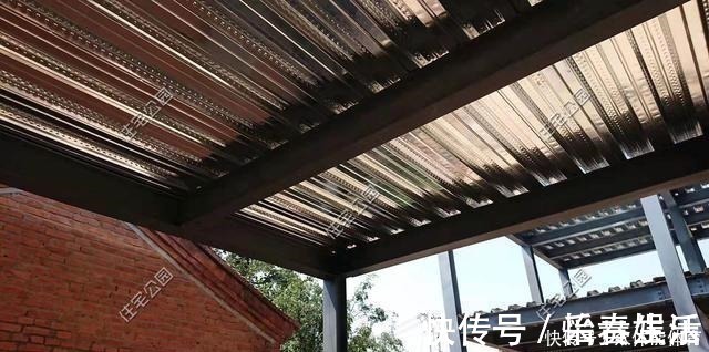 发朋友圈|刘女士用重钢结构打造中式农村小院，工人师傅纷纷拍照发朋友圈！