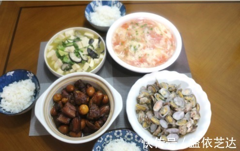 香菇|一家三口的晚餐,家常美味,简单温馨,满满的幸福感!