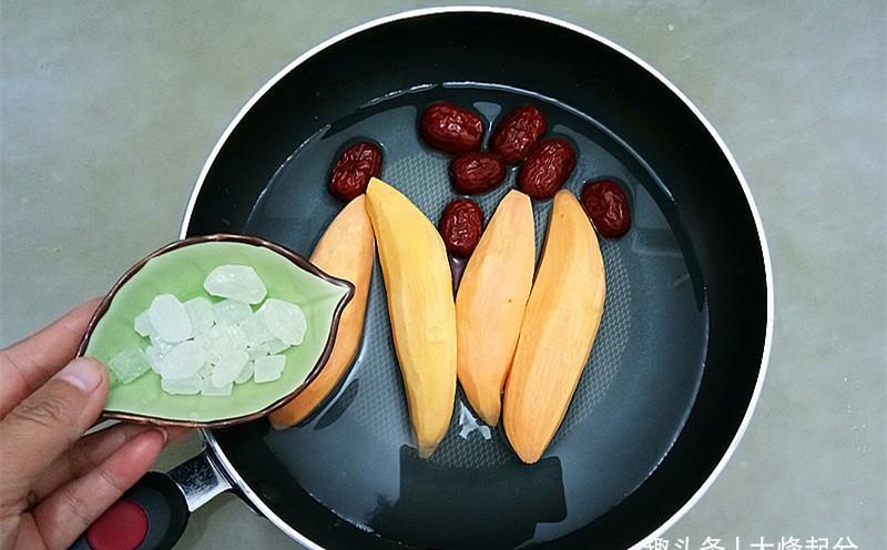 红薯新吃法,不烤不炸不蒸,又软又糯,每一口都甜蜜到心底