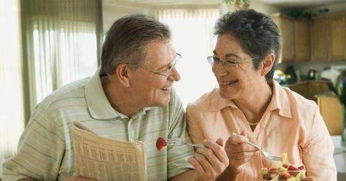 千金难买老来瘦医生建议老年人体重满足这一标