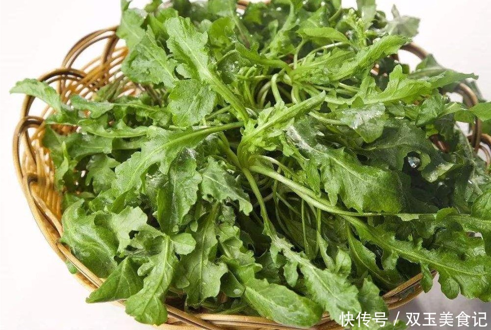 荠菜|农村常见的一种野菜,营养价值极高,和鸡蛋是绝配!