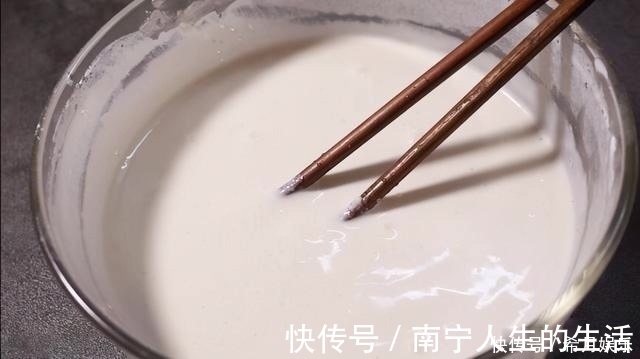 香甜|好馋人的糯米糕点，我家经常做，软糯香甜，吃着不上火
