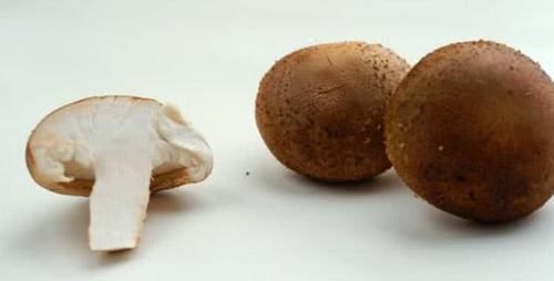 李子|糖尿病的“死敌”被找到了, 每天吃一点, 平稳血糖, 身体更健康