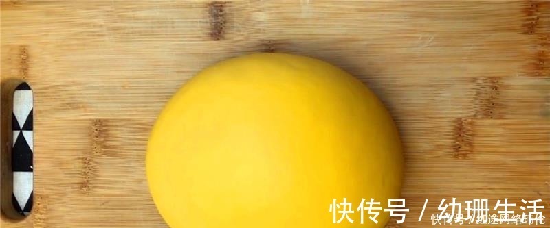 南瓜|南瓜不要做南瓜饼了, 教你此种做法, 做出来个个按下去能回弹