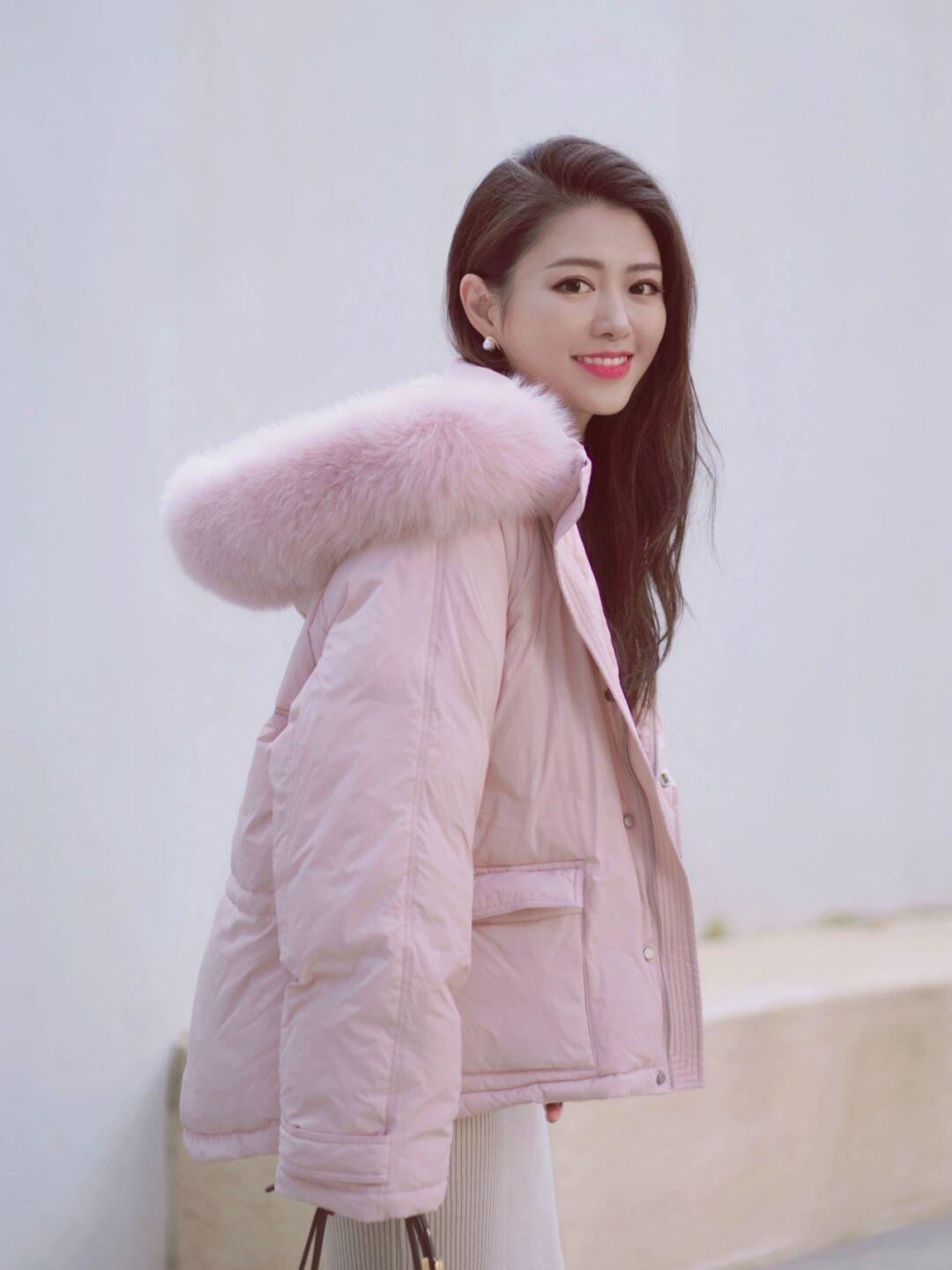 颜色 冬季搭配不用愁,看看这些短款羽绒服,保暖舒适又不挑人