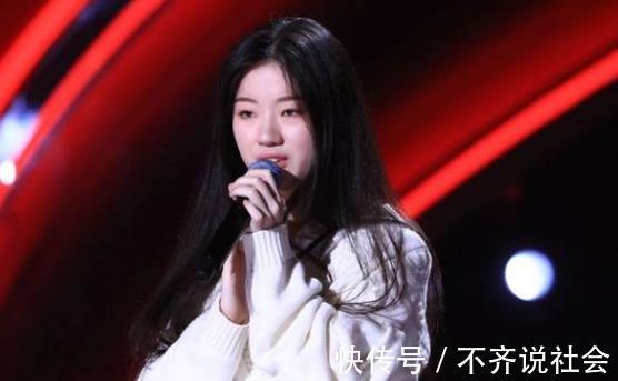 劇本|《好聲音》奪冠熱門人物，顏值氣質(zhì)絕佳，網(wǎng)友拿了單依純的劇本