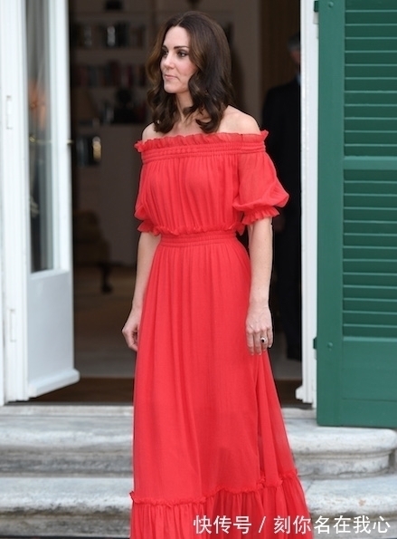 蕾丝 凯特王妃又穿红色连衣裙,搭配黑色大衣真惊艳,尽显优雅气质!