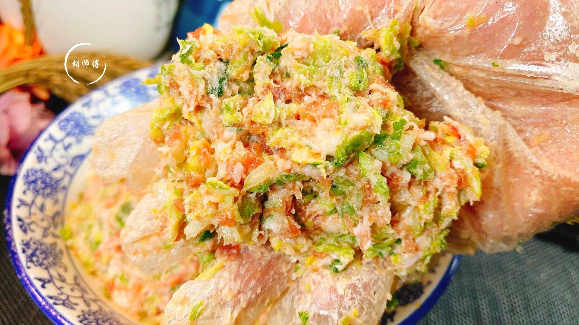 调白菜饺子用盐杀,难怪不好吃!教您饺子店不外传的做法,特好吃