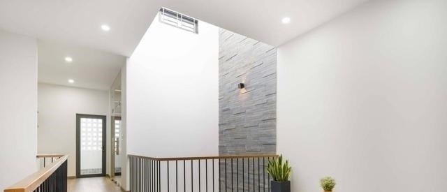 农村|卖掉城里100㎡,回农村建230㎡别墅,一楼院子顶楼露台,生活安逸