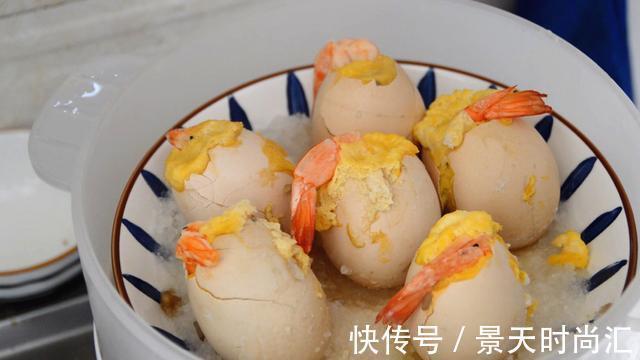最近鸡蛋这个吃法火爆了,老一辈人吃三高稳身体棒,越吃越精神