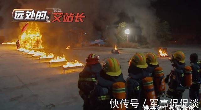 帮陈小春做引体向上,写信给jasper,艾站长:应采儿带孩子过来玩