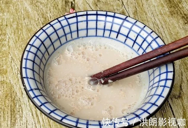 发面,最忌面粉直接加酵母!牢记4点,发酵又快又好,轻松发满盆 第5张