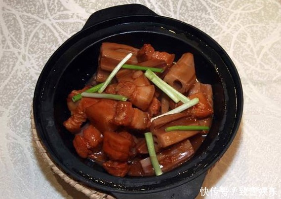 分享一道爽口开胃下饭菜,解腻又解馋,营养又美味,家人都爱吃