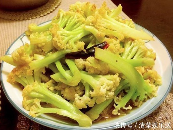 营养|炒花菜时先不焯水,大厨教你多加一步,炒出来花菜营养又美味!