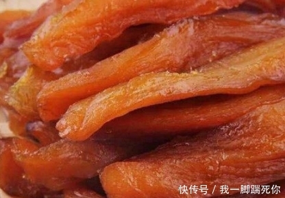 没人敢买|大爷挖的红薯太大了,没人敢买,于是他拿来这么做了