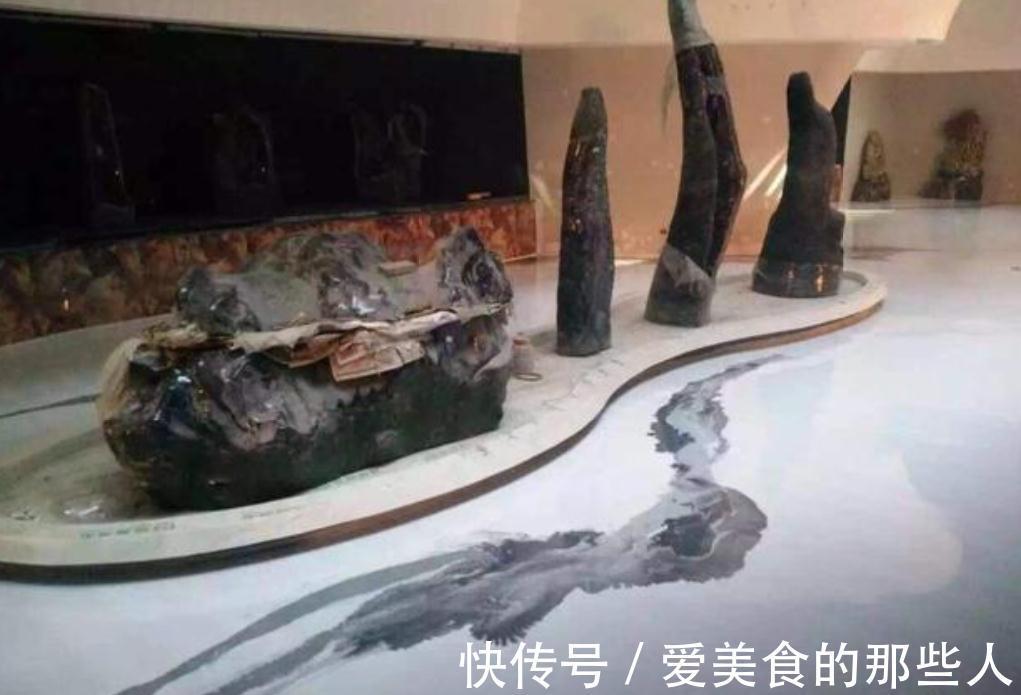 自流平地面|瓷砖通铺不再是首选,新方式效率更高更省米,铺完有一种高级美感