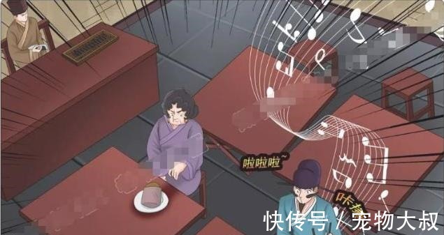 |搞笑漫画 大妈公共场合放飞自我, 小伙机智应对!