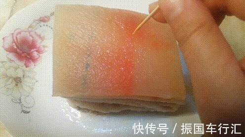 三层肉|扣肉要做得好，三道程序少不了，一煮、二炸、三蒸
