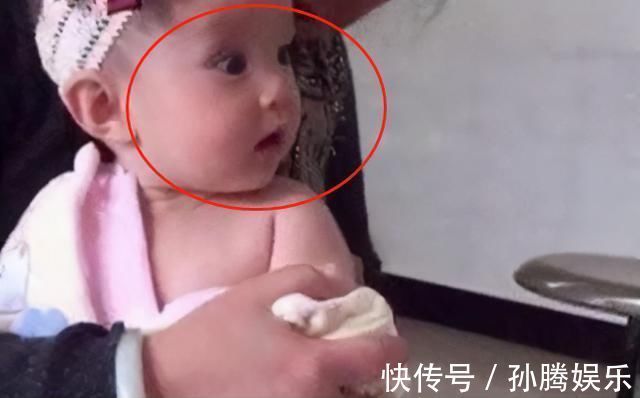 父母|8个月大宝宝接种疫苗,表情太丰富医生不忍心,网友:奥斯卡影帝