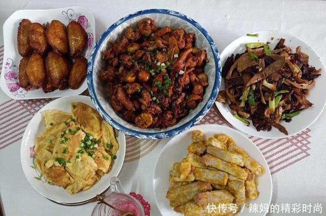 奔波|奔波了两个小时去姑姐家吃饭,打开门的那瞬间被这桌菜诱惑到了
