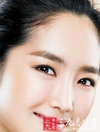 九种水果抗干燥让皮肤水当当