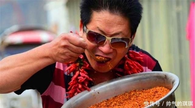 喜爱|“中国辣王”不听医生劝,一天5斤辣椒加白酒,如今怎么样了?