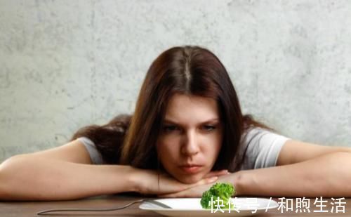 症状|医生提示:身体出现6个症状,十有八九是肝硬化,占一个也要CT