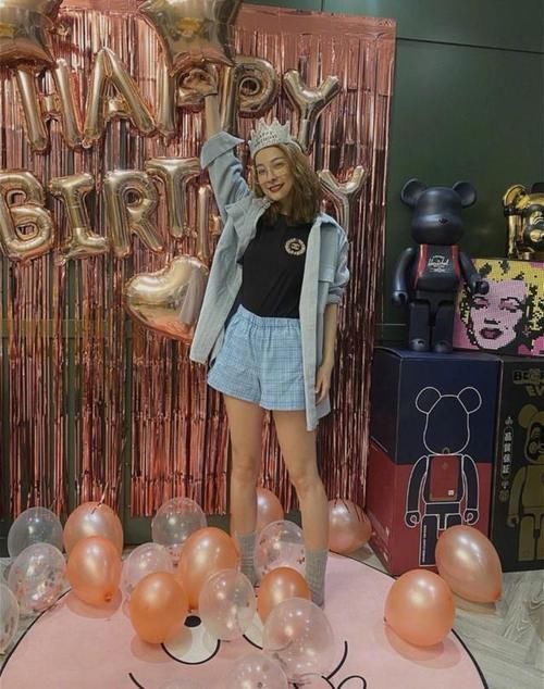 高跟鞋|穿衣不懂色必输,蓝色系的精致搭配方案,连小白看一眼都会