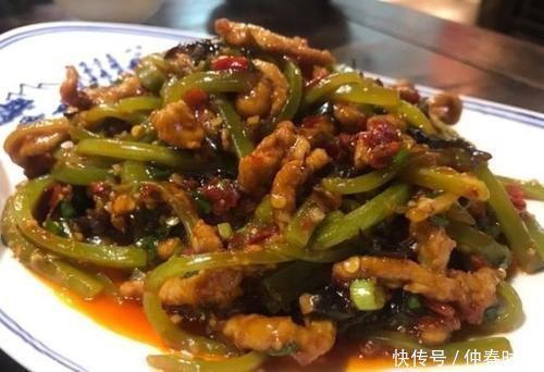 下馆子吃川菜,点了下面6道风味各异的经典菜式,老板都直呼内行