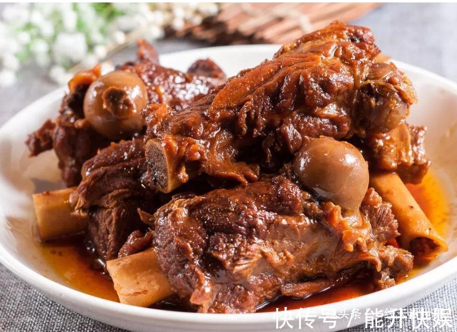 大骨|益气生津、养血壮骨、美容养颜的大骨头，好吃到舔盘子做法超简单