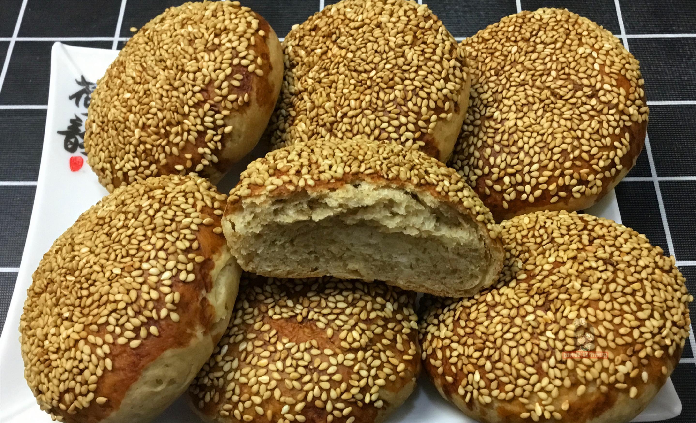 酥脆|想吃麻酱烧饼吗?今天教你自己在家做,酥脆香甜,个个鼓大包