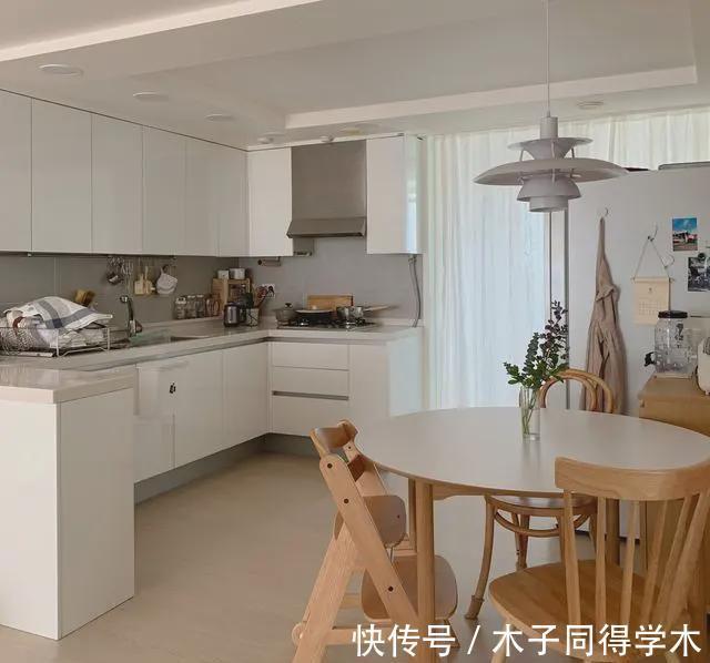 杂物|夫妻晒105㎡“空荡荡”的家，意外收获大波粉丝点赞收藏