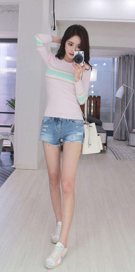 穿搭 紧身裤很适合小个子女人穿搭,个性又性感,极品“尤物”