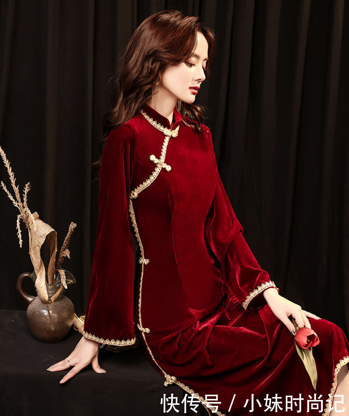 丝绒|丝绒旗袍,让30岁你的更有魅力