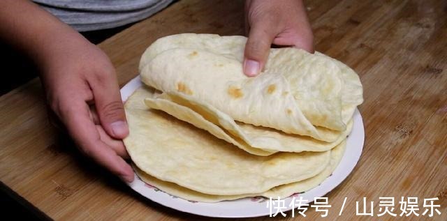 北方人爱吃的炒饼，掌握这几个技巧，做出来比路边摊的好吃