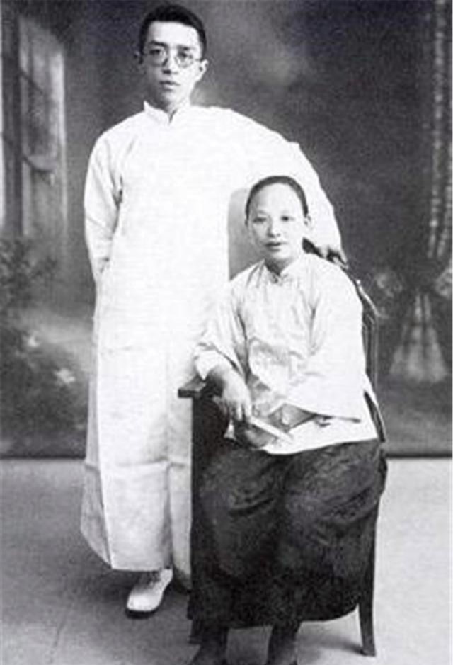 胡适|胡适痴情红颜曹诚英:晚年财产全捐,只留与胡适往来物品一同埋葬