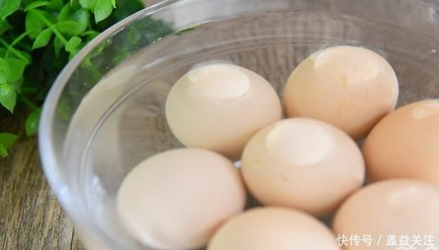 鲜蛋|核桃并不是最补脑的它才是真正的补脑“冠军”,家家厨房里都有