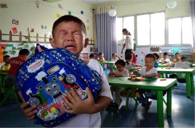 放学|“妈妈记得放学第一个来接我”,孩子这样说时,你应该怎么回答