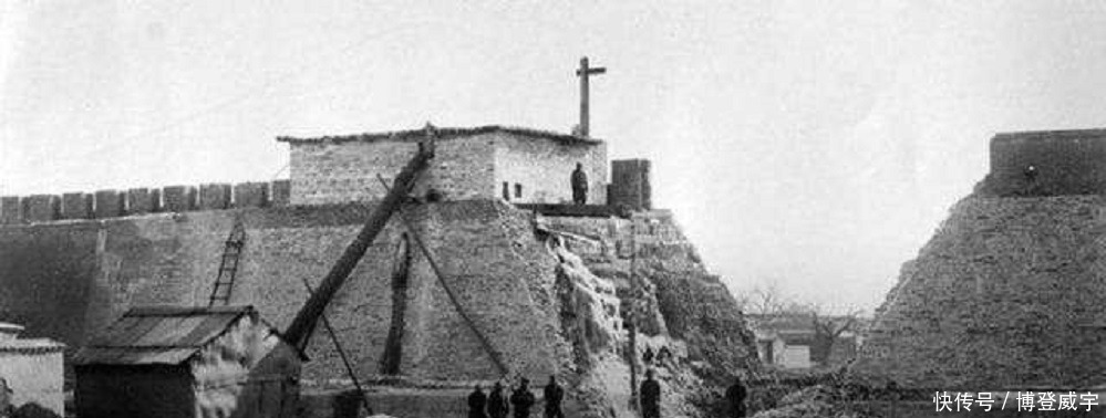 拆除|郭沫若:必须拆了!梁思成气哭:总有一天你会后悔的