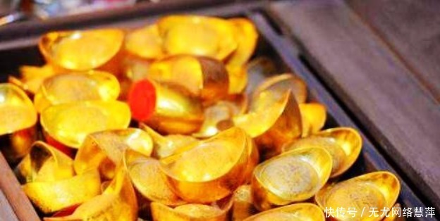 《岳阳楼记》留下的千年谜团:修建者滕子京为什么在宋朝口碑极差