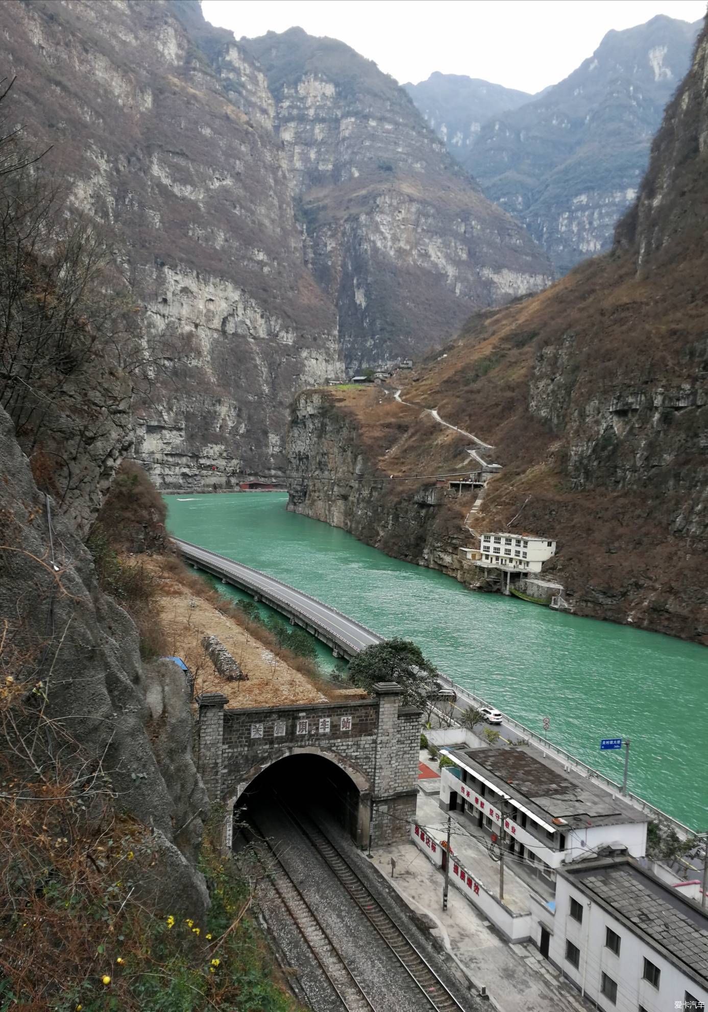 大渡河金口大峡谷