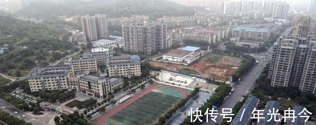 美的置业|站岗2年!郴州楼市遗忘了梨树山!